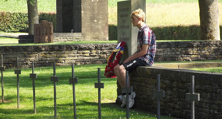 Student in Fricourt cemetery. Photograph reproduced with the kind permission of Durham Johnston Comprehensive School and Peter Dowsett.