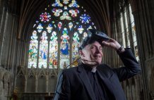 Andi Smart AV tourism project
Canon Mike Williams in Exeter Cathedral