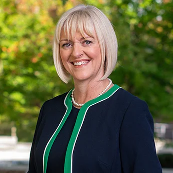 Professor Lisa Roberts