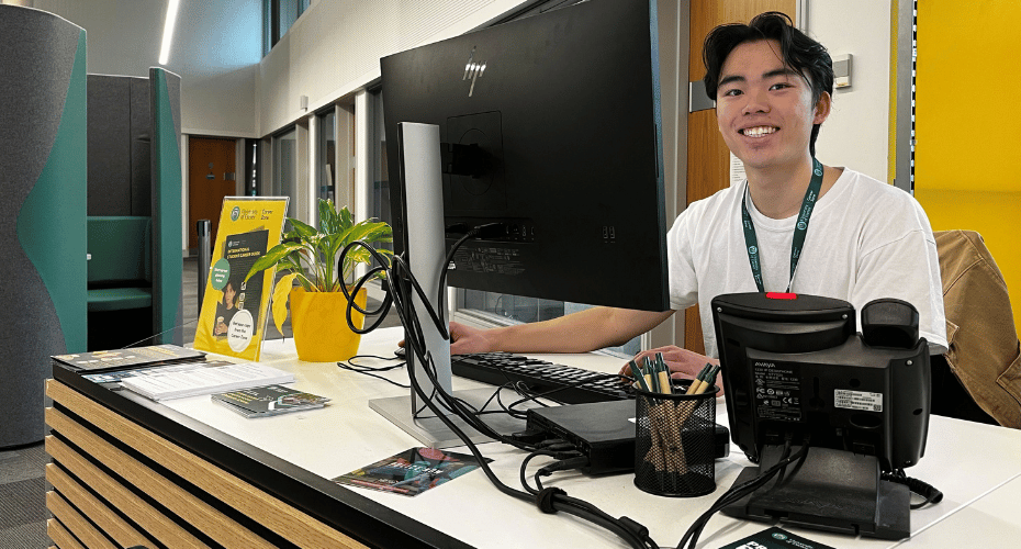 Student Staff at Career Zone reception desk